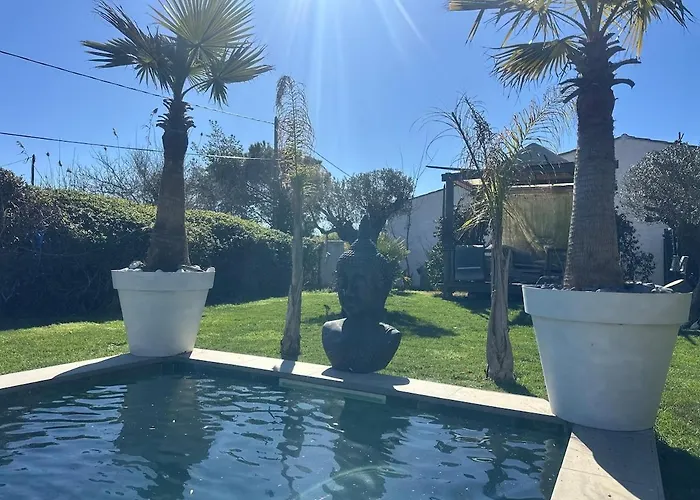 펜션 Ideal Pour Vos Avec Piscine Et Jacuzzi A 15 Min De La