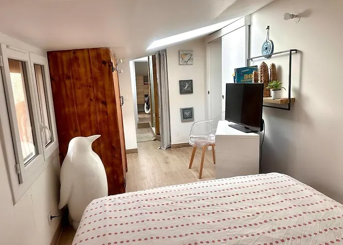 Ideal Pour Vos Avec Piscine Et Jacuzzi A 15 Min De La 모기오